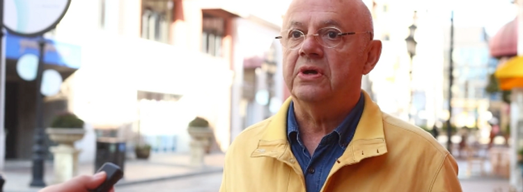 越牛新闻 | 他们也看两会！这些在绍兴的外国友人都关心啥？