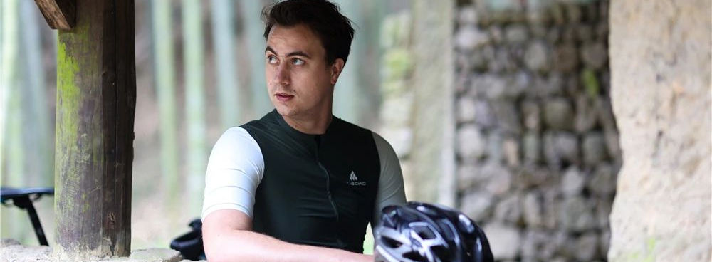 【柯桥发布】Thomas rides in Keqiao｜Spring in Xialü履间有春味